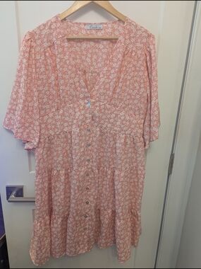 Coral Floral Button-Front Women’s Dress Sz 2x